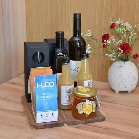 Pocitniske Hiske Murania Holiday home