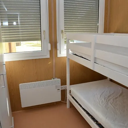 Pocitniske Hiske Murania